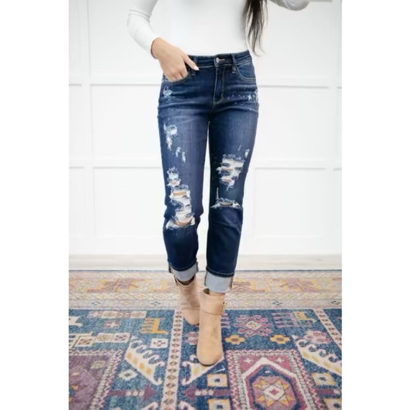Judy Blue • Bleach Splash Boyfriend Jeans - Picture 2 of 10